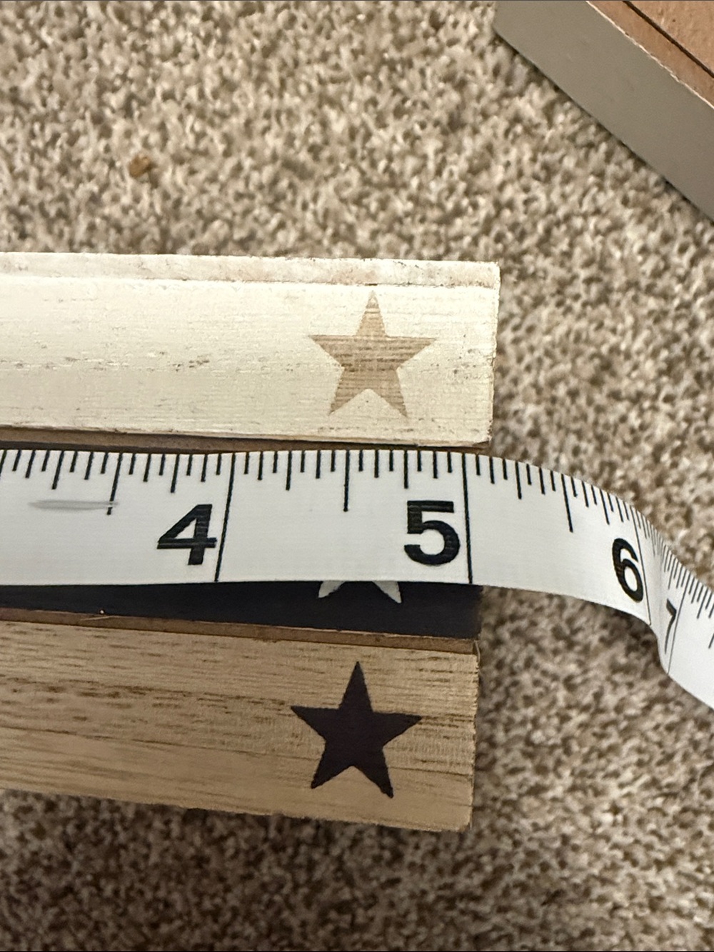🏖️ 10 items for $20☀️ Rustic White and Natural Wood Star House Décor Set| 5 pcs - Picture 9 of 13